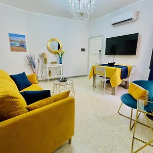  Apartament Centro Storico Apartment, Great Central Location! All New Furniture And Appliances!