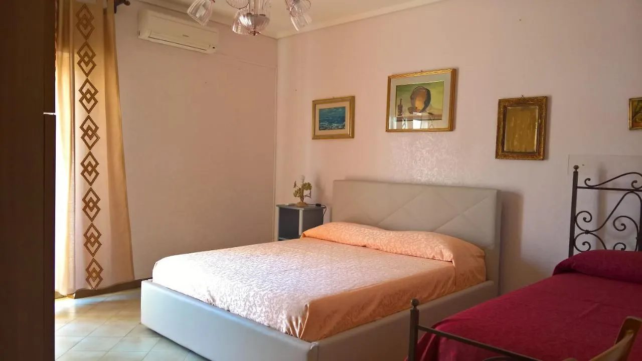 Suite Fronte Spiaggia - 50M Dalla Spiaggia Trapani