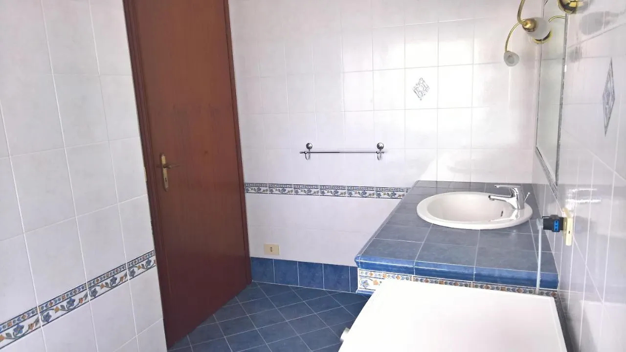 Suite Fronte Spiaggia - 50M Dalla Spiaggia Trapani Italy